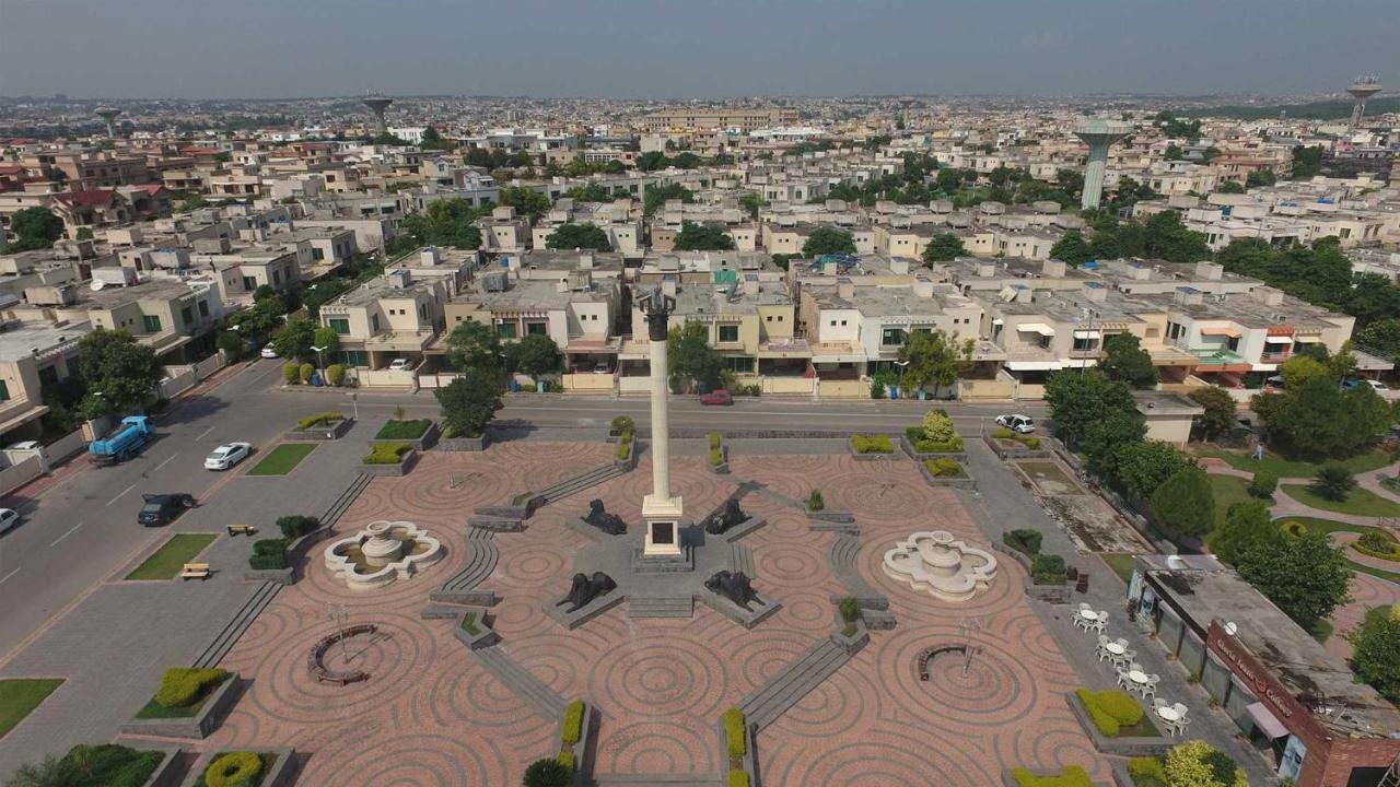 Northern Suites Bahria Town ราวัลปินดี ภายนอก รูปภาพ