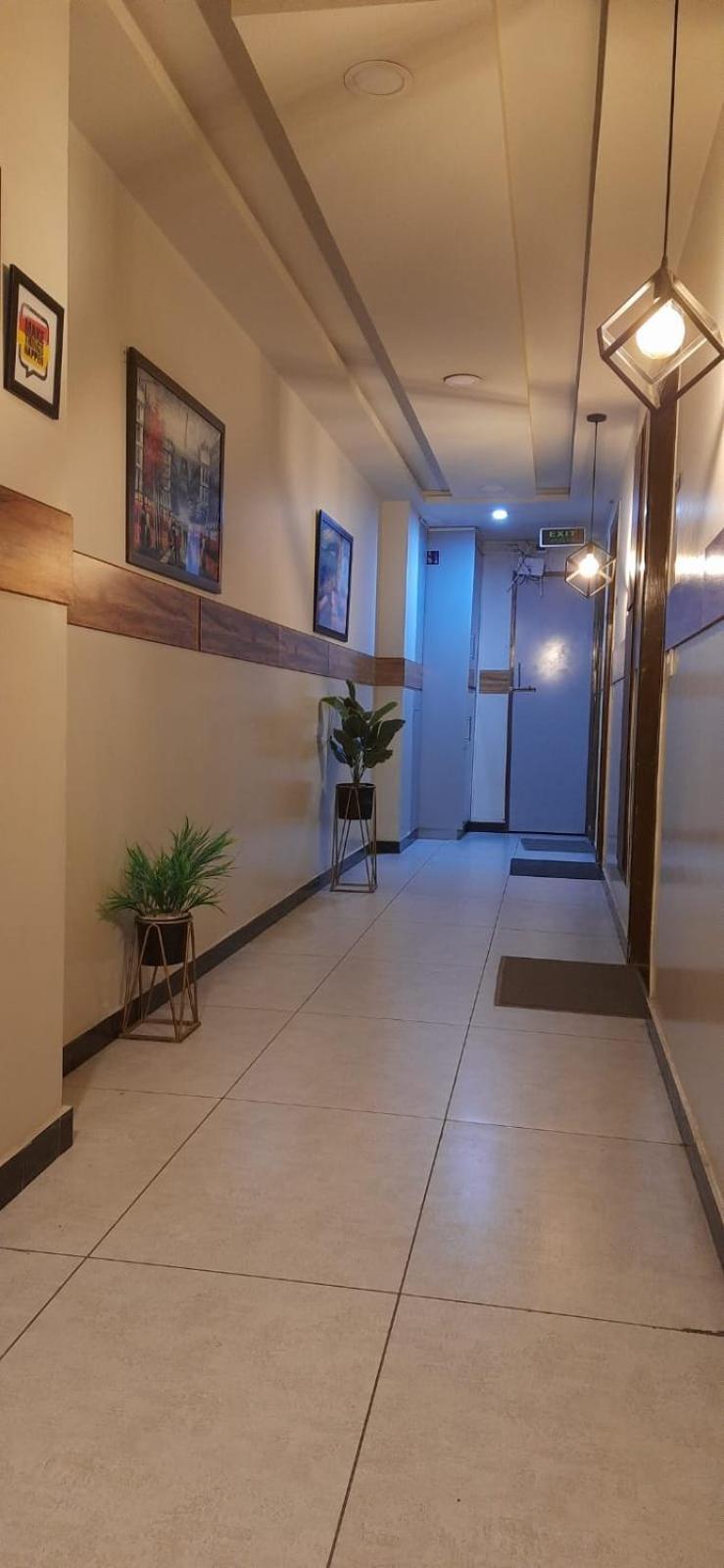 Northern Suites Bahria Town ราวัลปินดี ภายนอก รูปภาพ